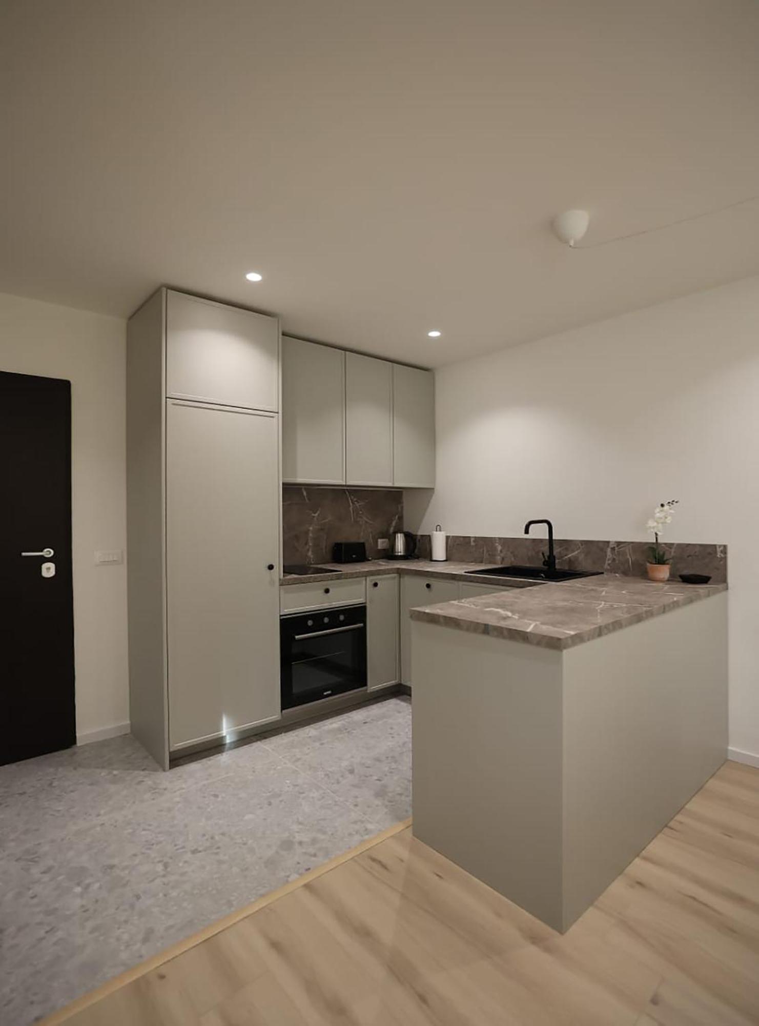 Arkle Apartment 4 Tiranë Ngoại thất bức ảnh
